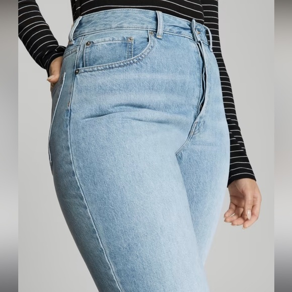 Everlane Curvy 90s Cheeky Straight in Denim | Size 28R - Picture 4 of 16